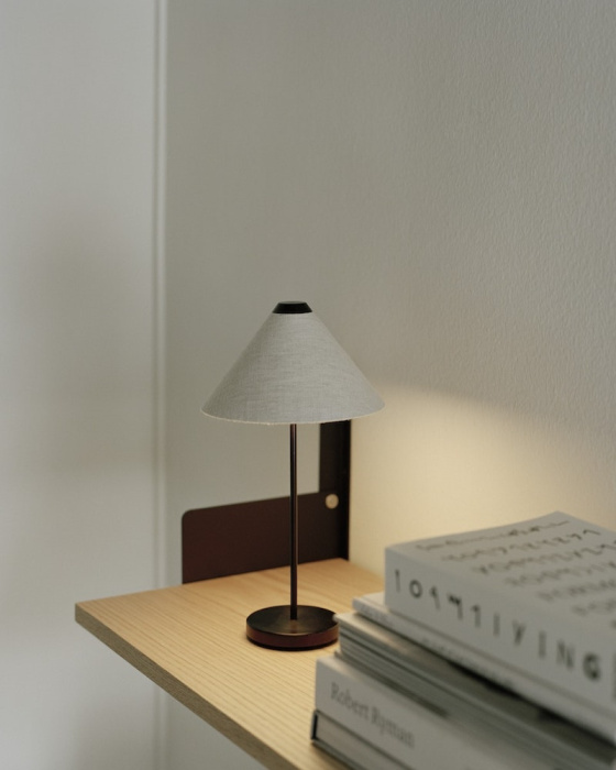 Беспроводная настольная лампа Brolly Portable Table Lamp, New Works