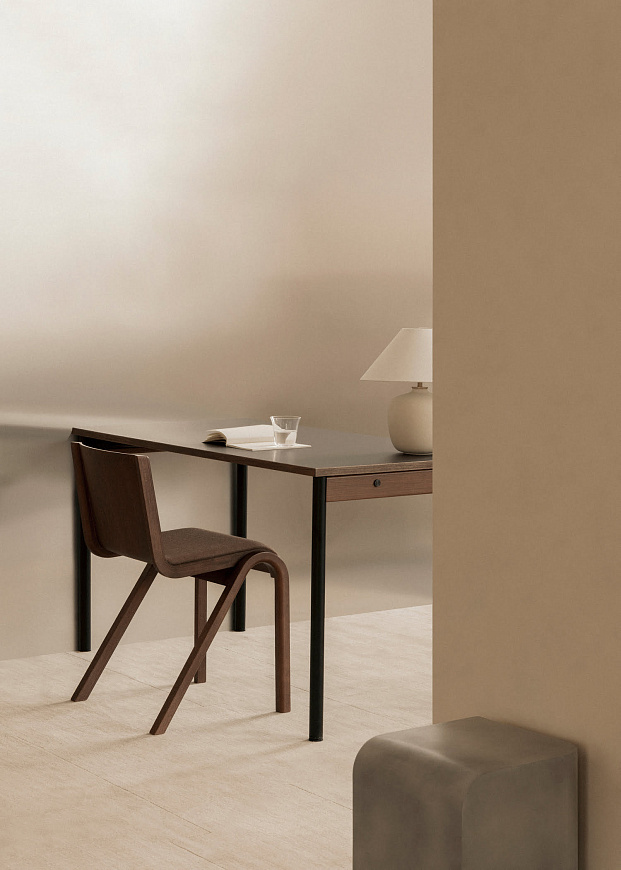 Приставной столик Volume Side Table, Audo Copenhagen (ex. Menu)