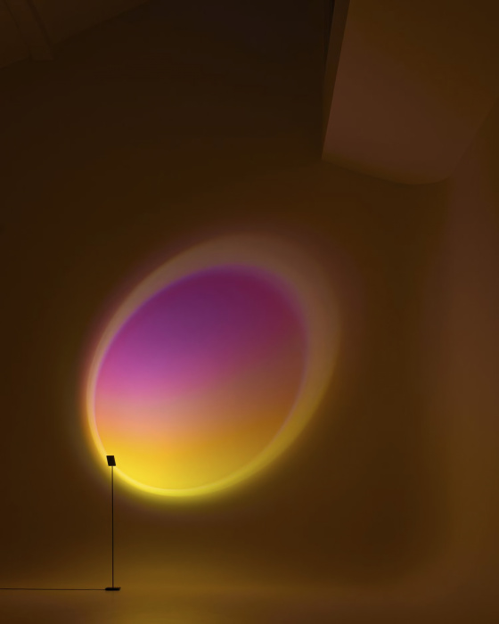 Напольный светильник с поворотным механизмом Halo Vice, Halo Edition