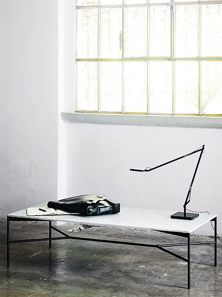 Журнальный столик Chill-Out Table, Tacchini