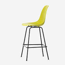 Полубарный стул Eames Plastic Stool RE Medium, Vitra