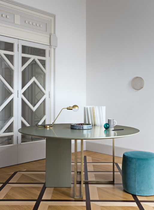 Стол Plinto, Meridiani