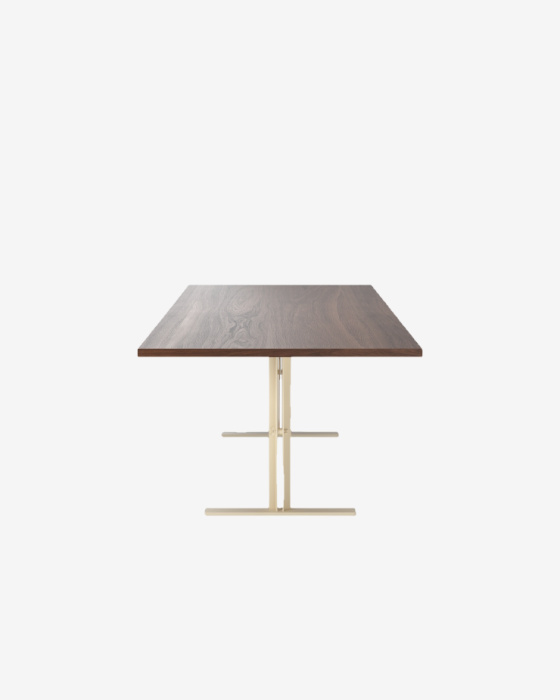 Стол Ferric Table, Massproductions