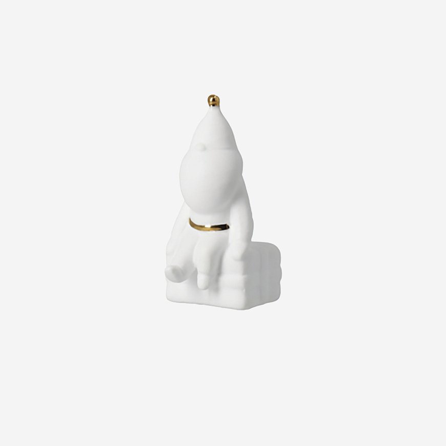 Статуэтка декоративная Porcelain figurine Santa’s seat, 