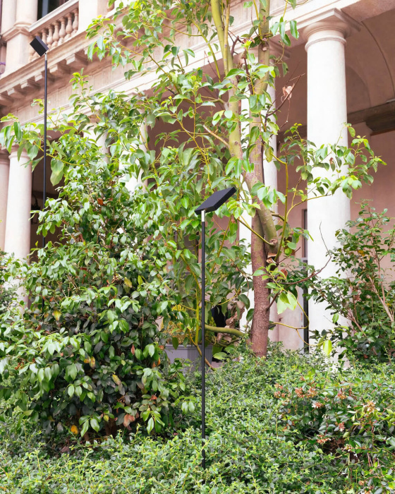 Уличный напольный светильник с поворотным механизмом Giga Outdoor, Halo Edition