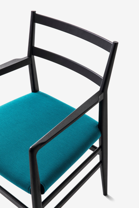 Стул Leggera, Cassina