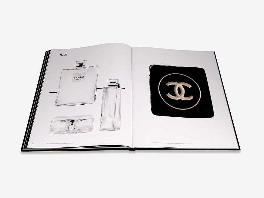 Книга Chanel N5, Thames & Hudson