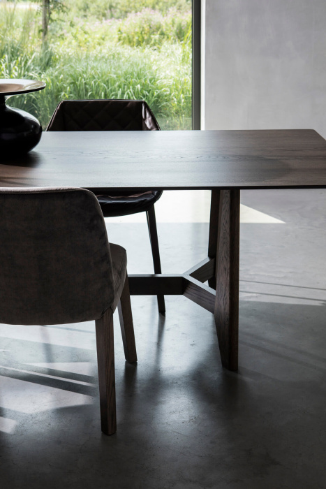 Стол Yke Dining Table, Pietboon