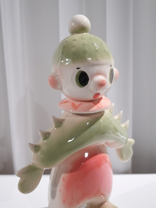 Скульптура Лыжник земляника, Valeria Bondarenko / POVEDAII