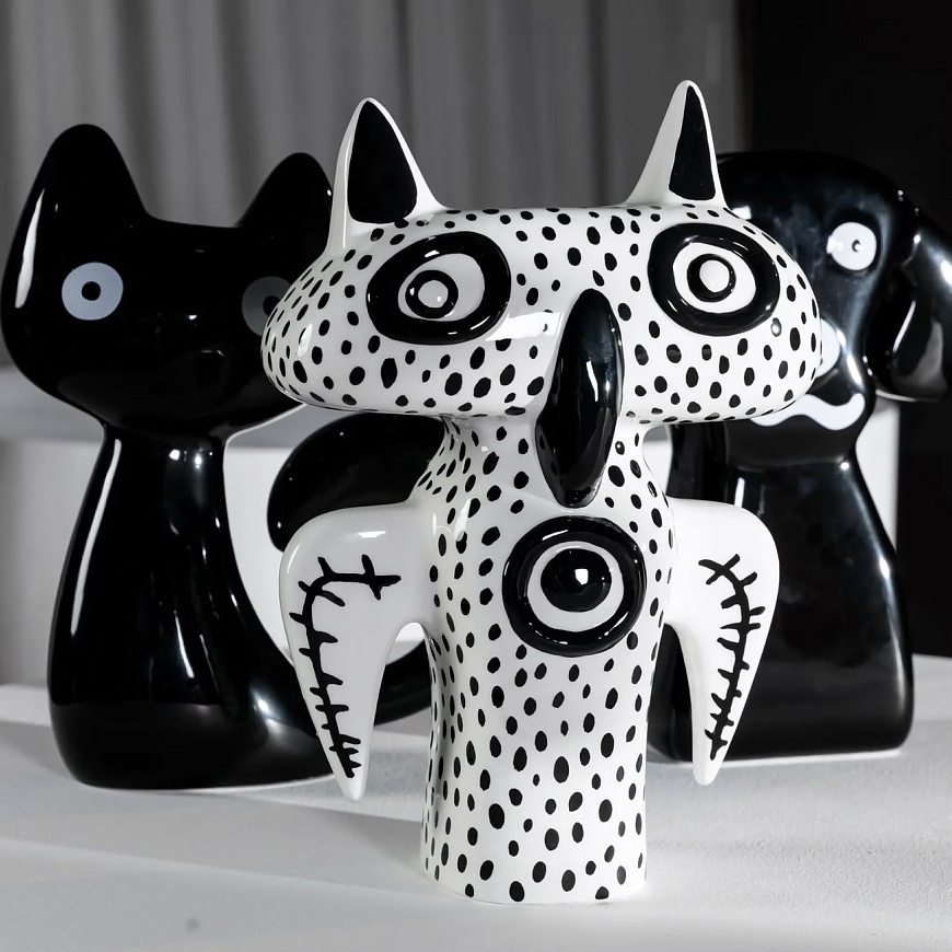 Ваза Kritters Spike Black and White, Qeeboo