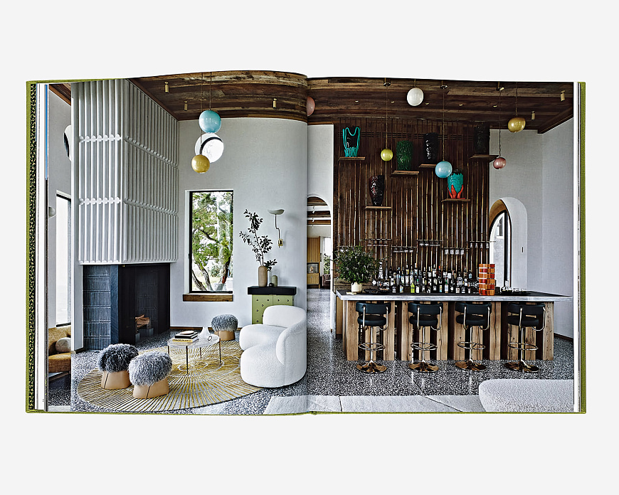 Книга John Ike: 9 Houses/9 Stories, Vendome Press