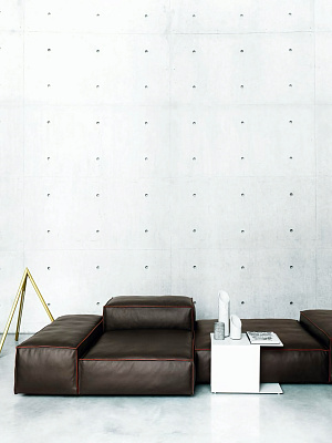 Приставной столик Family Lounge Table 