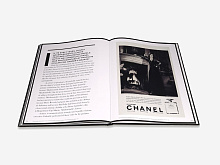 Книга Chanel N5, Thames & Hudson