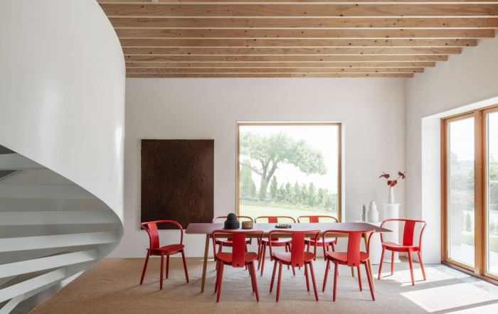 Стол Icha Table, Massproductions