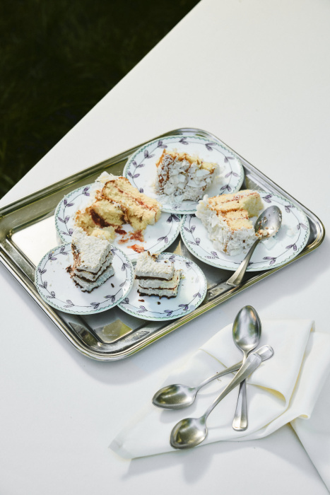 Набор из 2-х тарелок Plate Blossom Milk Midnight Flowers by Marni, Serax