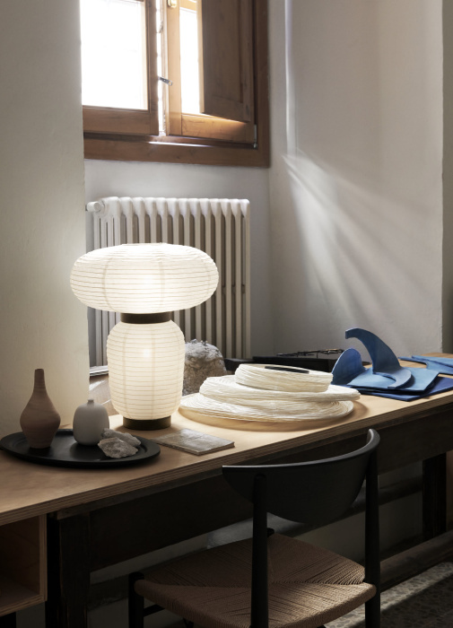 Настольный светильник Formakami Table Lamp JH18, And Tradition (&Tradition)