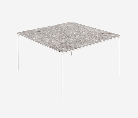 Уличный стол Slim square 