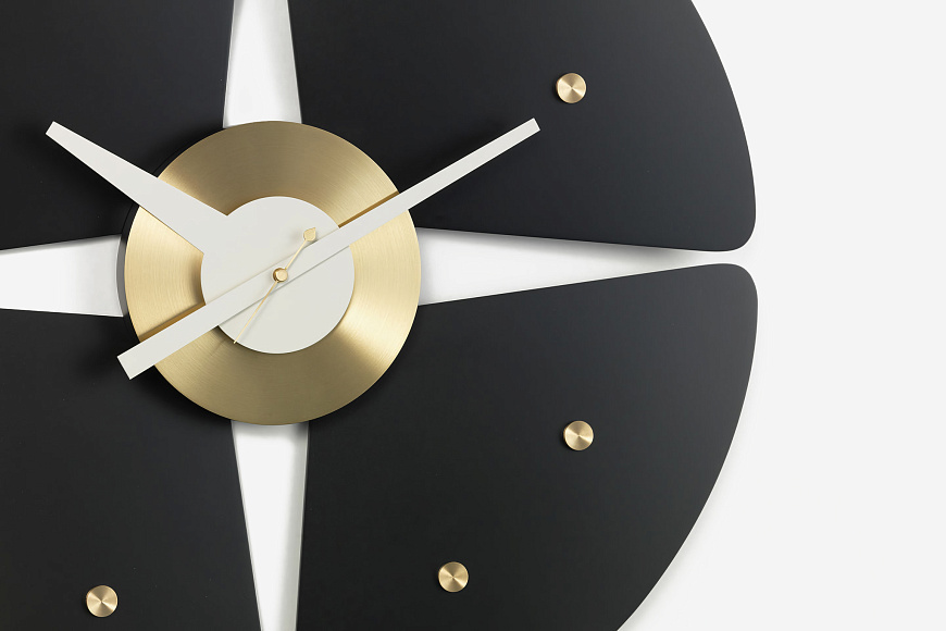 Настенные часы Petal Clock, Vitra