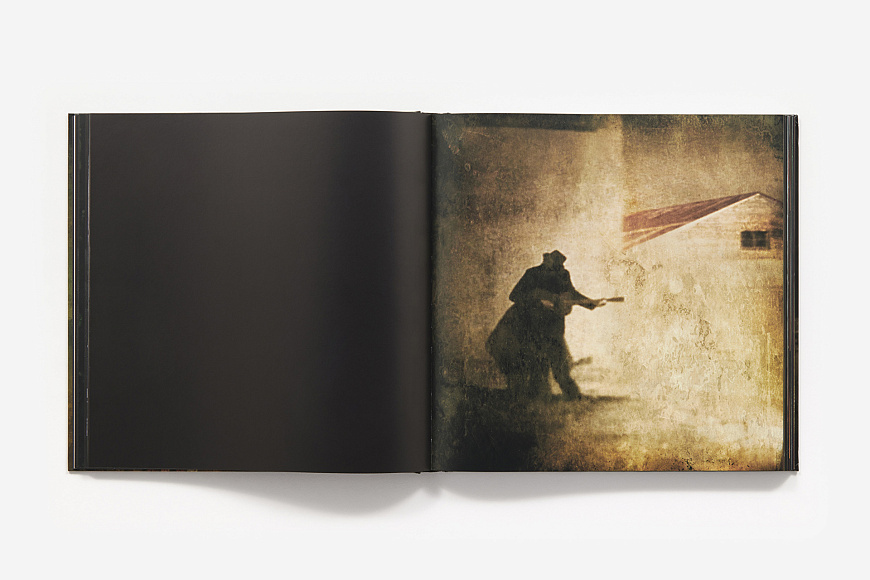 Книга Tom Waits by Matt Mahurin, Abrams Books