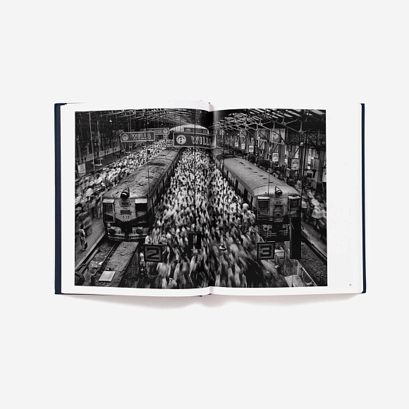 Книга Presence: The Photography Collection of Judy Glickman Lauder, Aperture