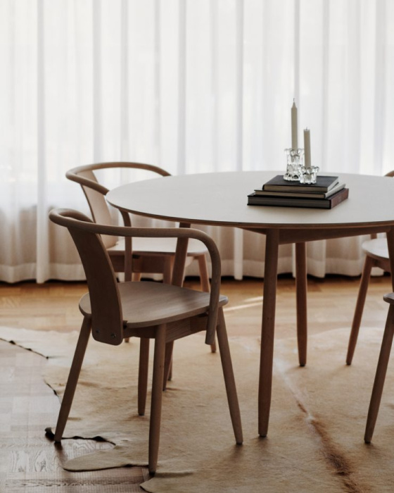 Стол Icha Table, Massproductions