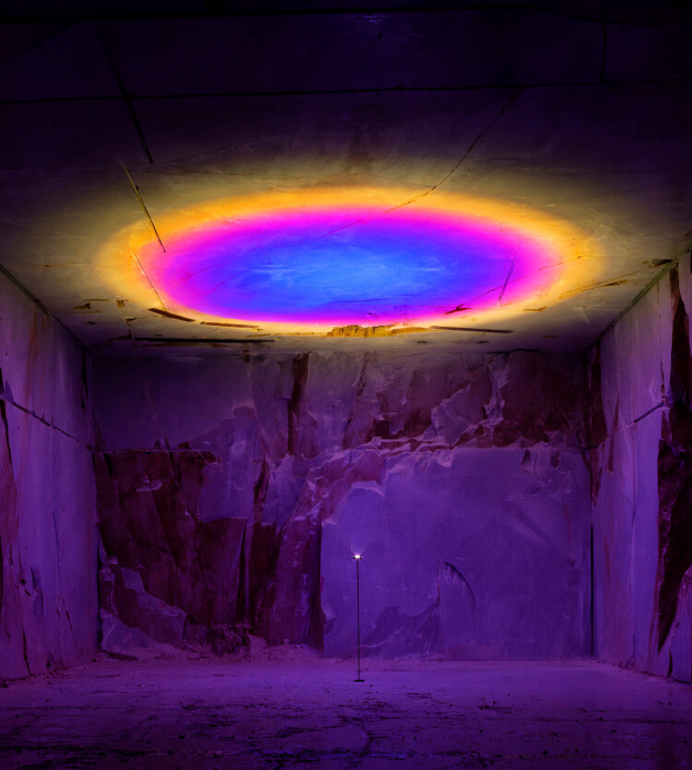 Напольный / потолочный светильник с поворотным механизмом Halo Giga, Halo Edition