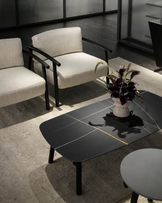 Журнальный столик Kasumi Low Table, 