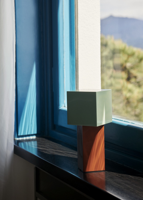 Беспроводной настольный светильник Pivot Portable Lamp ATD7, And Tradition (&Tradition)