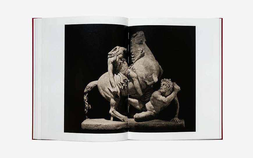 Книга The Roman Conceit by Don McCullin, 