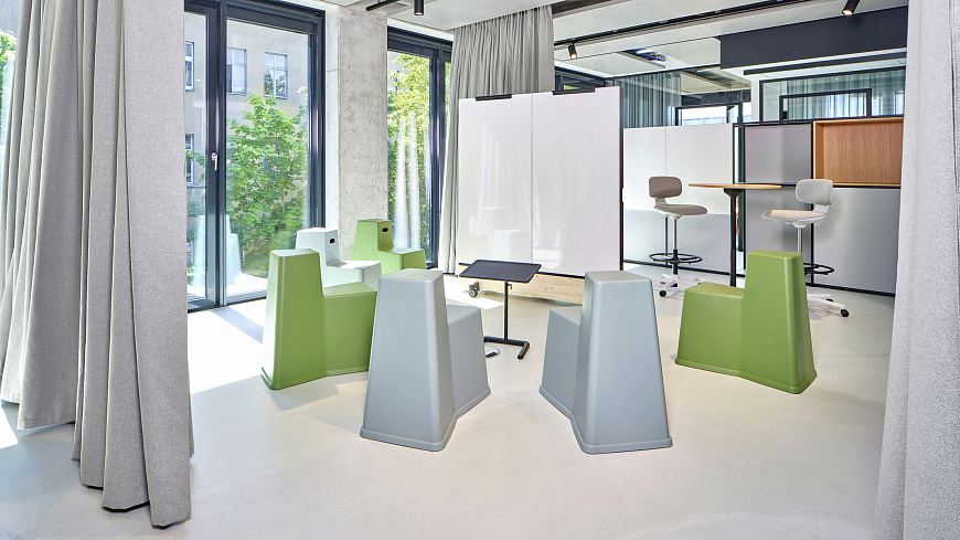 Приставной столик NesTable, Vitra