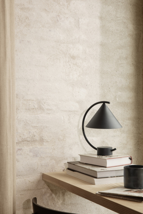Портативный настольный светильник Meridian Lamp, Ferm Living
