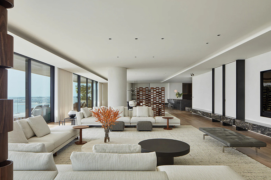 Книга Contemporary Living Yearbook 2024, Beta-Plus Publishing