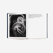 Книга Presence: The Photography Collection of Judy Glickman Lauder, Aperture