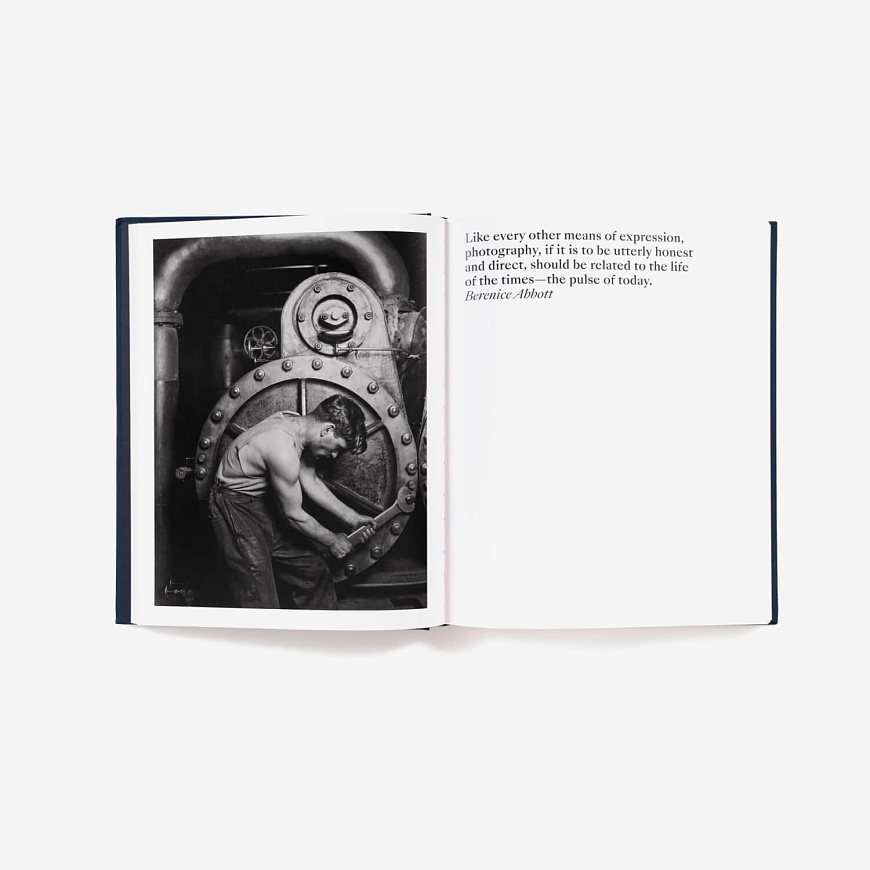 Книга Presence: The Photography Collection of Judy Glickman Lauder, Aperture