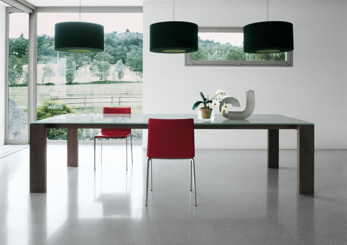 Стол Toronto, Sovet Italia