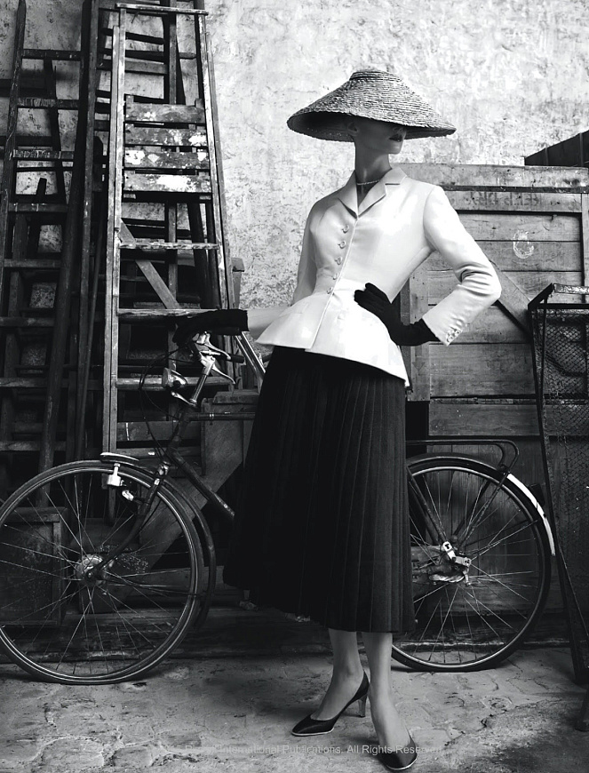 Книга Dior: The New Look Revolution, Rizzoli International Publications Inc.