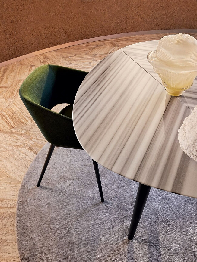 Обеденный стол Tweed, Zanotta