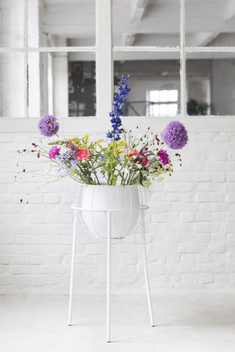 Кашпо Plant Stand Pot In Cage, Serax