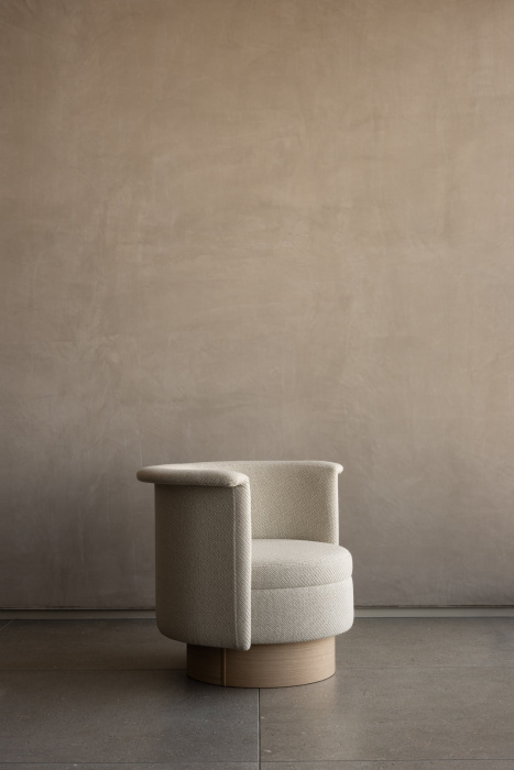 Кресло N-SW 01, Karimoku Case