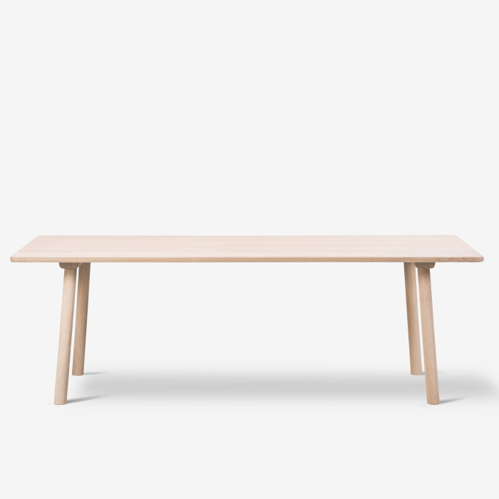 Обеденный стол Taro Table, Fredericia