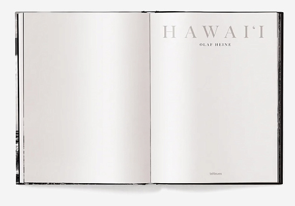 Книга Hawaii: by Olaf Heine, teNeues