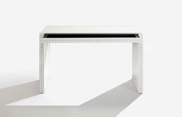 Письменный стол Quaderna 2750 