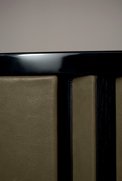 Буфет Plissé, Baxter