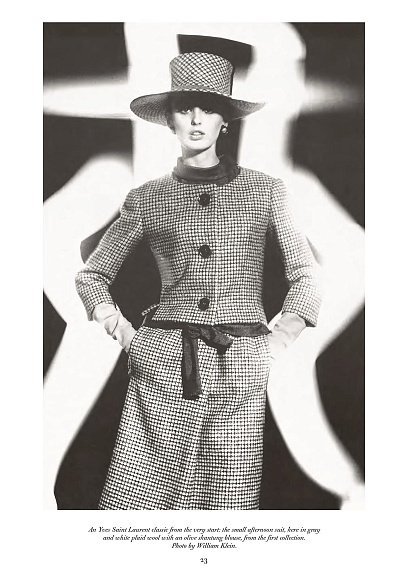 Книга Yves Saint Laurent: Icons of Fashion Design & Photography, Abrams Books