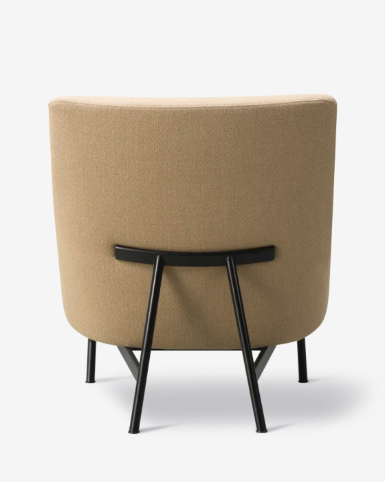 Кресло A-Chair Metal base, Fredericia