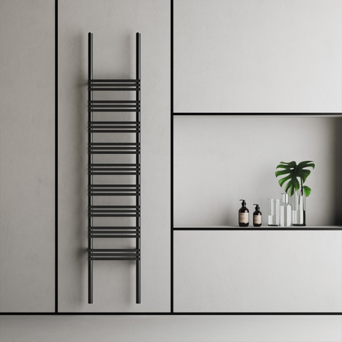 Водяной полотенцесушитель Pioli Wall, Antrax