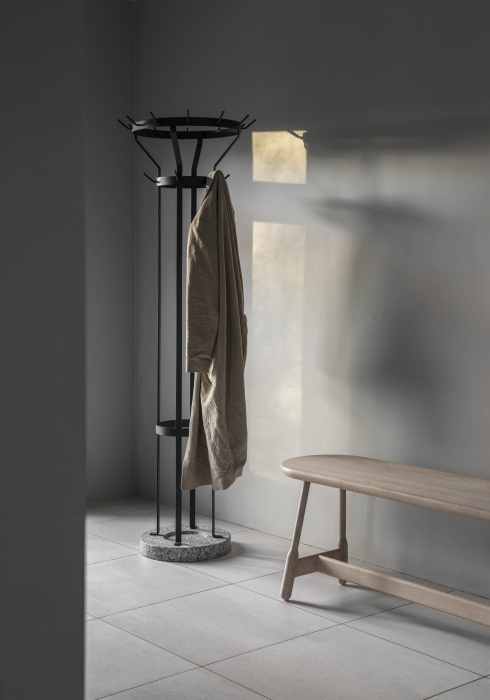 Скамья Albert Bench, Massproductions