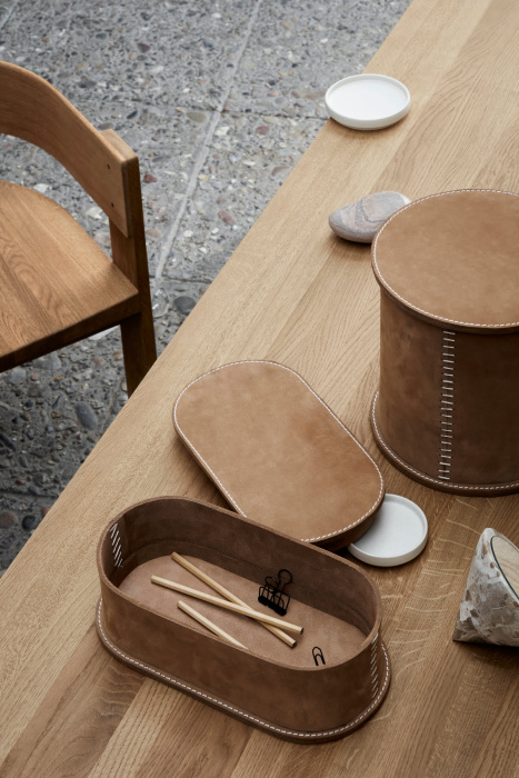 Рабочий стол Outline Desk, Kristina Dam Studio