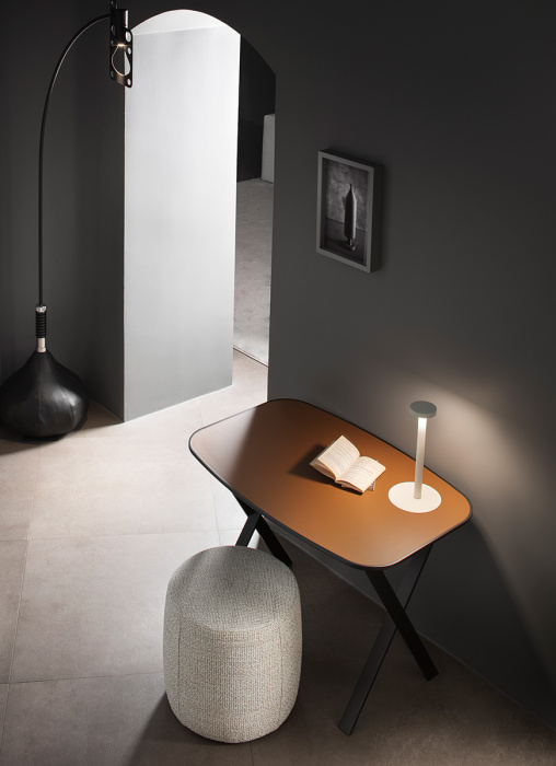 Рабочий стол Burt, Meridiani