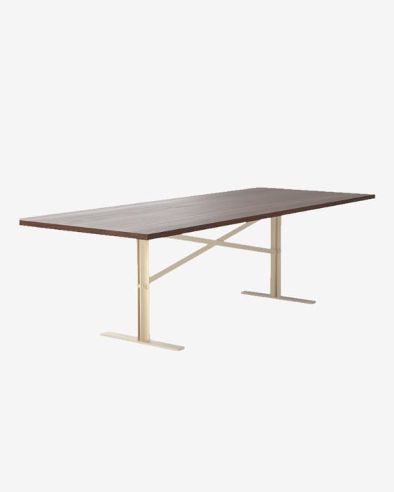 Стол Ferric Table, Massproductions